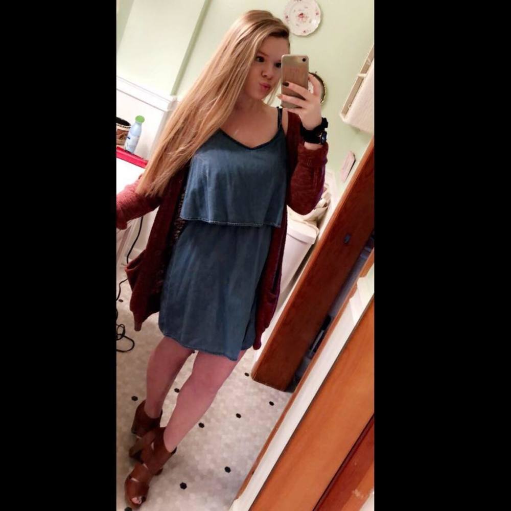 Meet your Posher, Jade